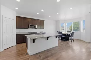 1372 S Homestead Ln, Syracuse, UT 84075 - Photo 6