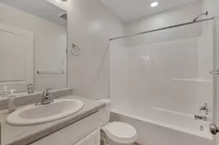 986 W Cyan Valley Way S, Bluffdale, UT 84065 - Photo 18