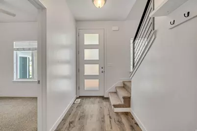 986 W Cyan Valley Way S, Bluffdale, UT 84065 - Photo 2
