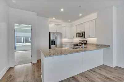 986 W Cyan Valley Way S, Bluffdale, UT 84065 - Photo 6