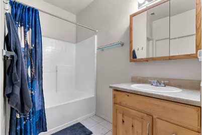 8476 S Ivy Ln, West Jordan, UT 84081 - Photo 16