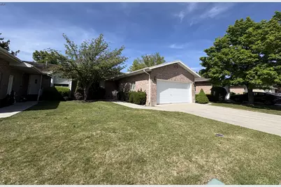 486 W 120 N, Orem, UT 84057 - Photo 2