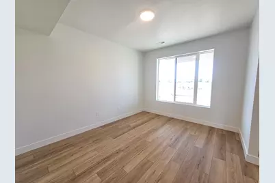 3763 W 1625 S #422, Taylor, UT 84401 - Photo 12