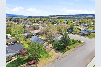 286 N State St E, Fairview, UT 84629 - Photo 30
