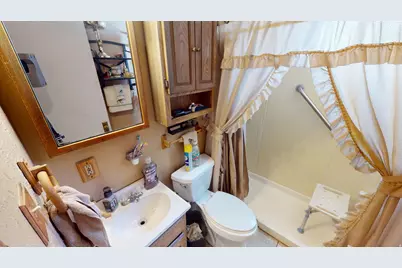 140 E Carson Ave S, East Carbon, UT 84520 - Photo 6
