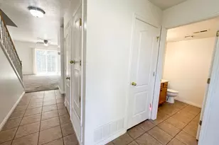 879 N 1125 W, Layton, UT 84041 - Photo 10