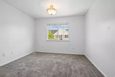 879 N 1125 W, Layton, UT 84041 - Photo 14