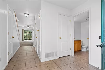 879 N 1125 W, Layton, UT 84041 - Photo 8