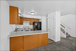 879 N 1125 W, Layton, UT 84041 - Photo 6