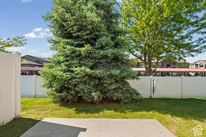 879 N 1125 W, Layton, UT 84041 - Photo 26