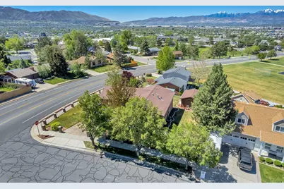 12080 S Mill Ridge Cir, Sandy, UT 84094 - Photo 54