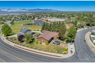 12080 S Mill Ridge Cir, Sandy, UT 84094 - Photo 50