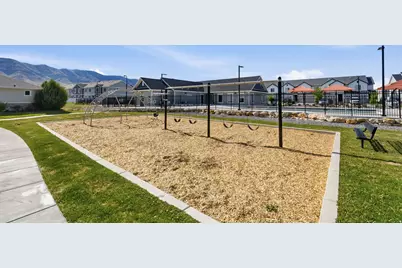 1795 E Fall St, Eagle Mountain, UT 84005 - Photo 32