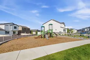 1795 E Fall St, Eagle Mountain, UT 84005 - Photo 34