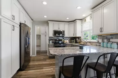 1843 W 350 N, West Point, UT 84015 - Photo 10