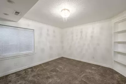 2122 N Millet Pl, Saratoga Springs, UT 84045 - Photo 30