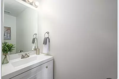 2122 N Millet Pl, Saratoga Springs, UT 84045 - Photo 24