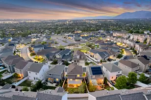 966 E Deer Arch Ln S, Draper, UT 84020 - Photo 4