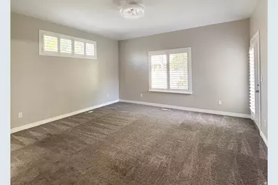 928 W 20 N, Orem, UT 84057 - Photo 14