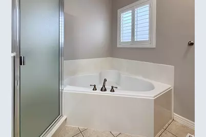 928 W 20 N, Orem, UT 84057 - Photo 16