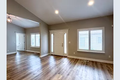 928 W 20 N, Orem, UT 84057 - Photo 4