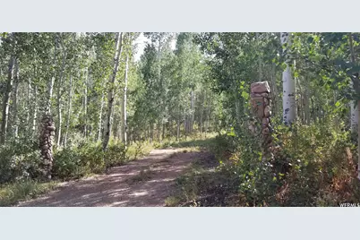 7565 N Jim Bridger Dr #H52, Huntsville, UT 84317 - Photo 4