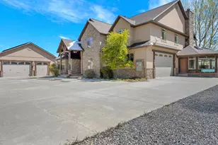 865 W Westlake Dr, Garden City, UT 84028 - Photo 4