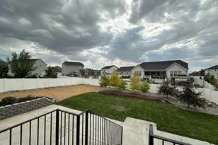 8185 N Cobblerock Rd E, Lake Point, UT 84074 - Photo 28