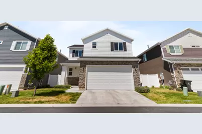 3233 S Burkhill Ln, Syracuse, UT 84075 - Photo 2