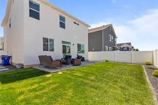 3233 S Burkhill Ln, Syracuse, UT 84075 - Photo 24