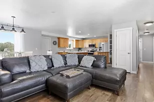 923 W 2880 S, Nibley, UT 84321 - Photo 6