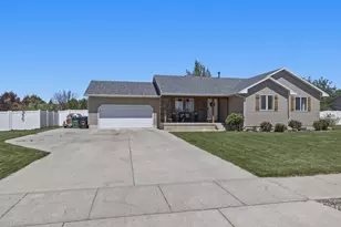 923 W 2880 S, Nibley, UT 84321 - Photo 2