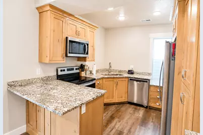 1139 E 200 S, Santaquin, UT 84655 - Photo 44