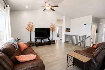 1139 E 200 S, Santaquin, UT 84655 - Photo 4