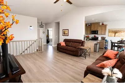 1139 E 200 S, Santaquin, UT 84655 - Photo 8