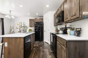 147 W 700 S, Spanish Fork, UT 84660 - Photo 8
