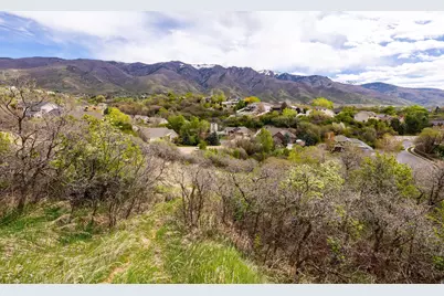 2141 E Oak Ln E #5, Layton, UT 84040 - Photo 44