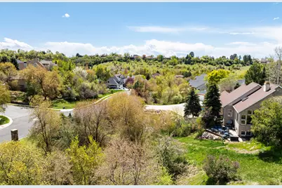 2141 E Oak Ln E #5, Layton, UT 84040 - Photo 36