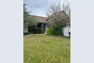 1384 W Countrywood Ln S, West Jordan, UT 84088 - Photo 2