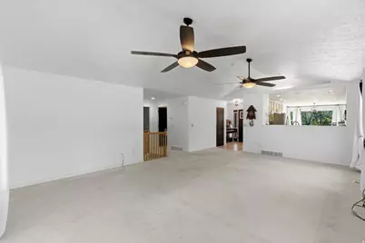 8374 S 6465 W, West Jordan, UT 84081 - Photo 10