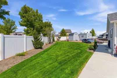 8374 S 6465 W, West Jordan, UT 84081 - Photo 40