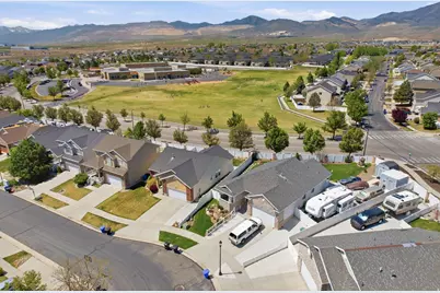 8374 S 6465 W, West Jordan, UT 84081 - Photo 44