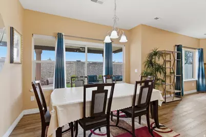 937 Farnham Dr, North Salt Lake, UT 84054 - Photo 8