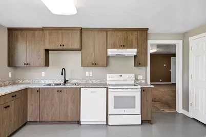 2143 N 950 E, North Logan, UT 84341 - Photo 36
