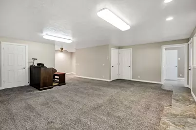 2143 N 950 E, North Logan, UT 84341 - Photo 34