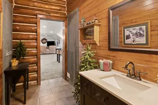 7768 E 1075 N, Huntsville, UT 84317 - Photo 38