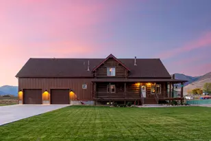 7768 E 1075 N, Huntsville, UT 84317 - Photo 2