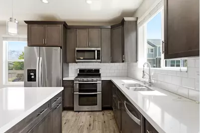 78 E Golden Privet Dr, Draper, UT 84020 - Photo 14