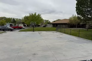 4501 S Little Mountain Dr W, Taylorsville, UT 84123 - Photo 20