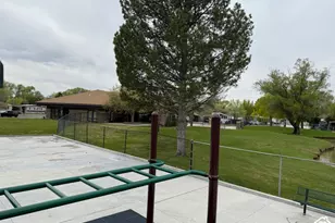 4501 S Little Mountain Dr W, Taylorsville, UT 84123 - Photo 20